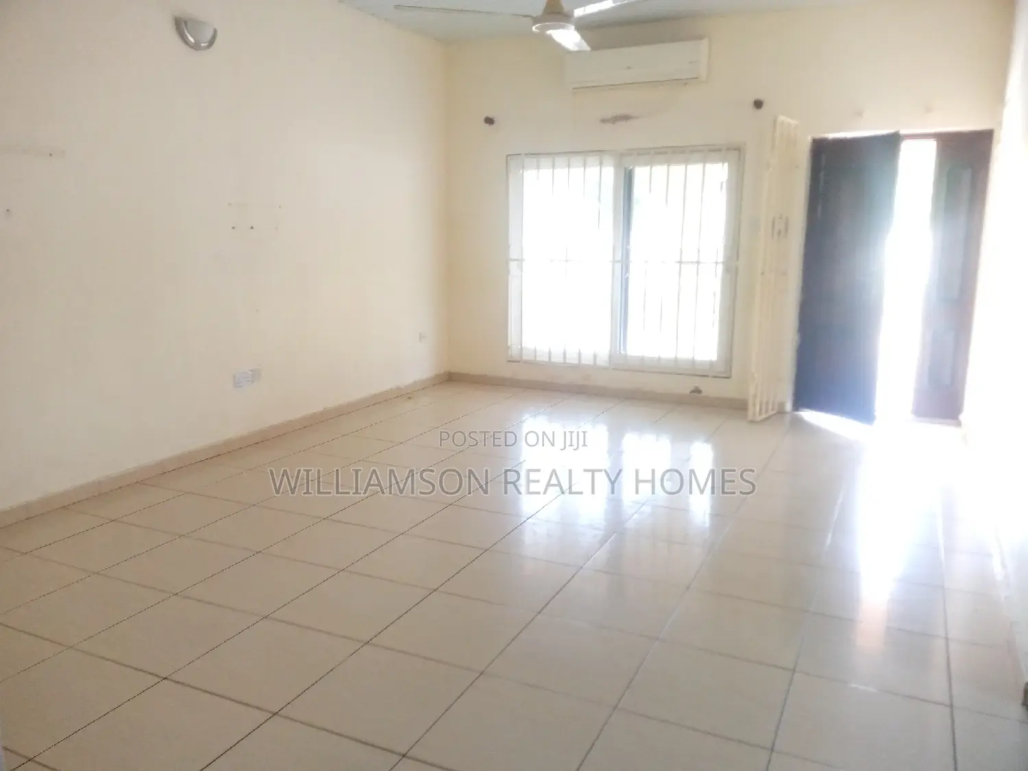 5bdrm House in Manet Ville Estate, Spintex for rent