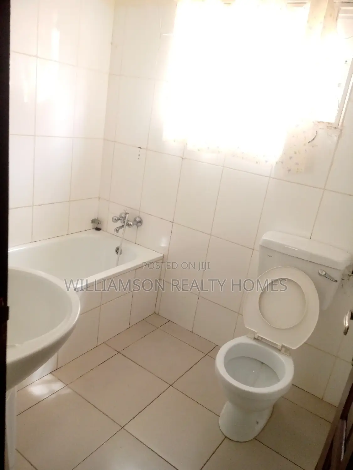 5bdrm House in Manet Ville Estate, Spintex for rent