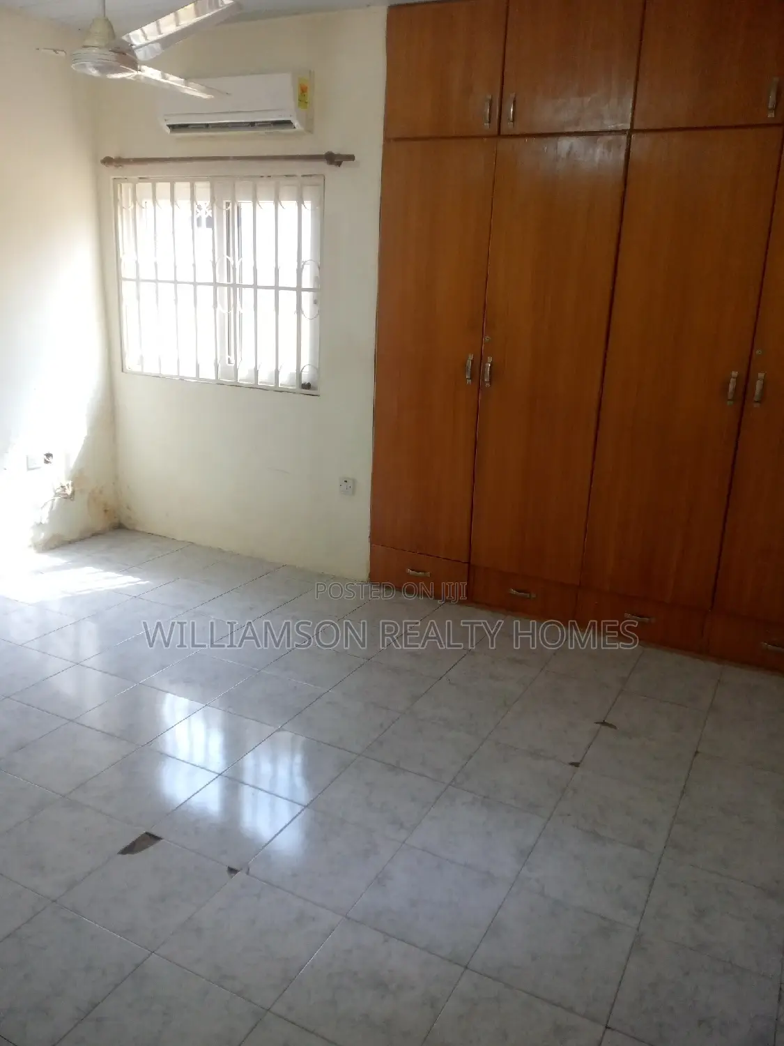5bdrm House in Manet Ville Estate, Spintex for rent