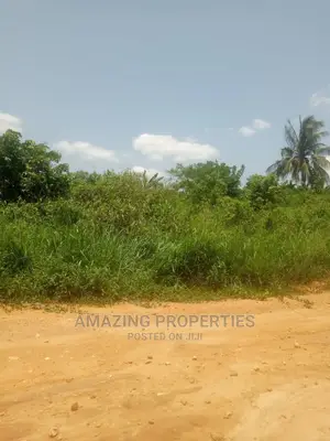 200 Acres at Omenako Suhum Road for Ghc25.000 Per Acre