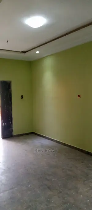 2bdrm Apartment in Ben Properties, Ga East Municipal for rent