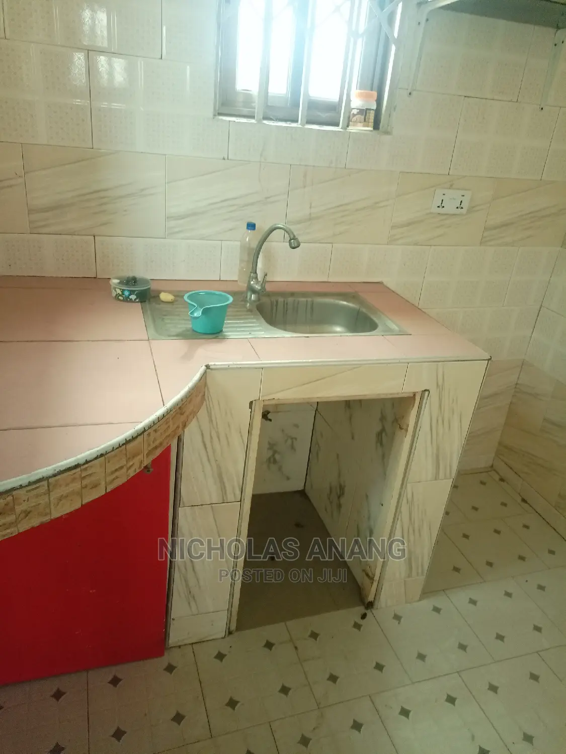 1bdrm House in The Dorns Properties, New Town for rent