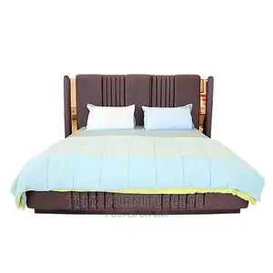 Bed Queen Size (With Mirror Design)Prada