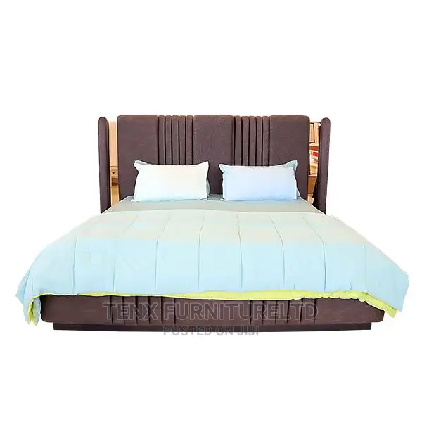 Bed Queen Size (With Mirror Design)Prada