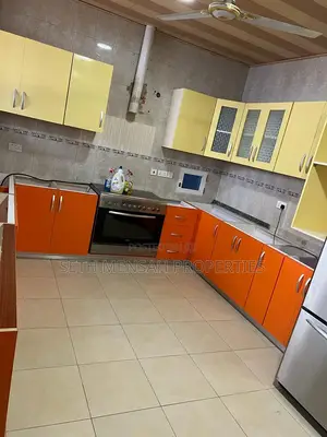Furnished 8bdrm House in The Mall for rent