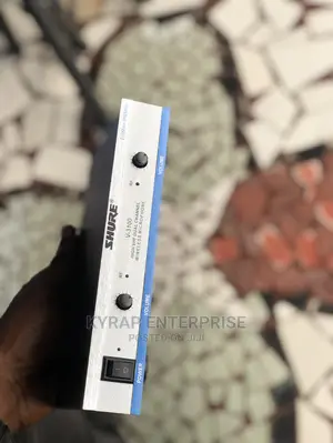 Shure V3100 Microphone