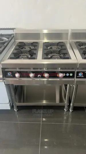 Gas Cooker 4 Burners