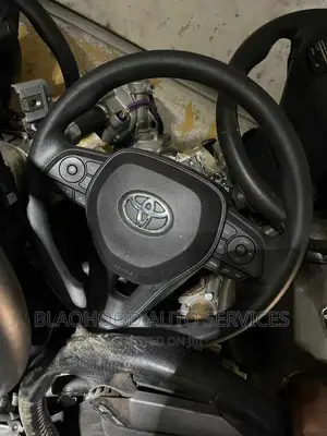 Toyota Camry/Rav4 2018-2021 STEERING AIRBAG Available