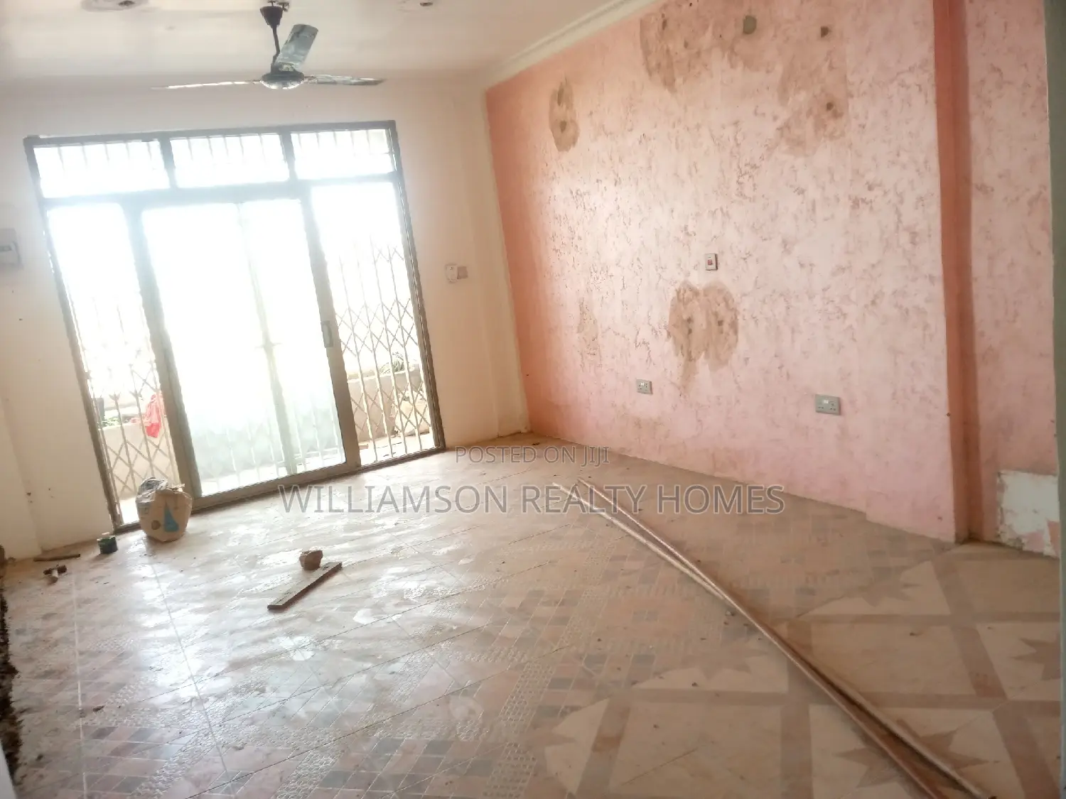 Spacious/Business Shop/Store 4rent,Spintex