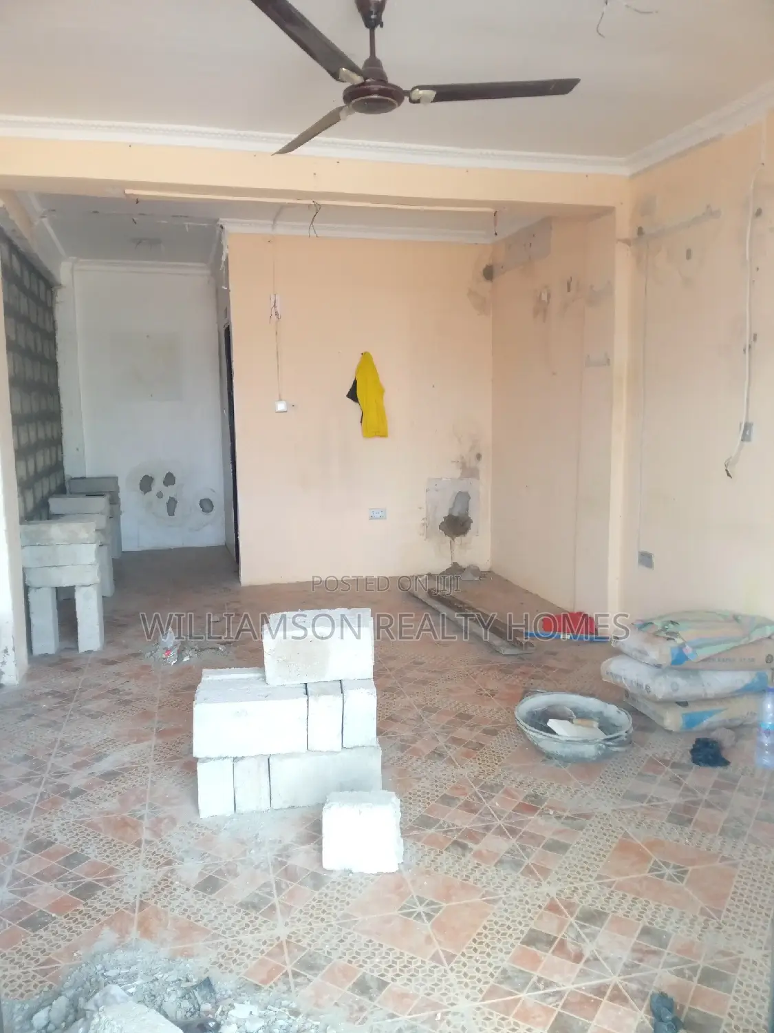 Spacious/Business Shop/Store 4rent,Spintex