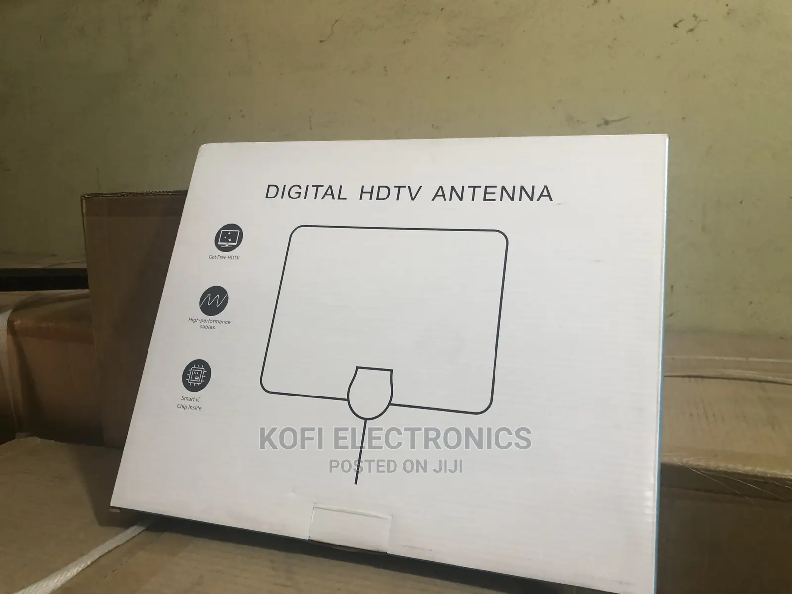 Antenna Supports 4K 1080p Picture Quality for Living Room