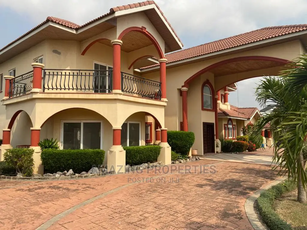 6bdrm House in Trassacco Phase, East Legon for sale