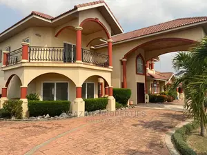 6bdrm House in Trassacco Phase, East Legon for sale