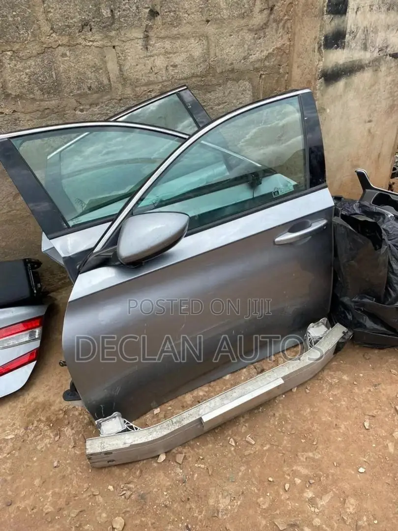 Honda Accord 2018 Door