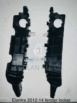 Hyundai Elantra 2013 Bumper Locker