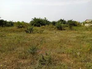 34acres of Roadside Land on the Accra – Tema Motorway