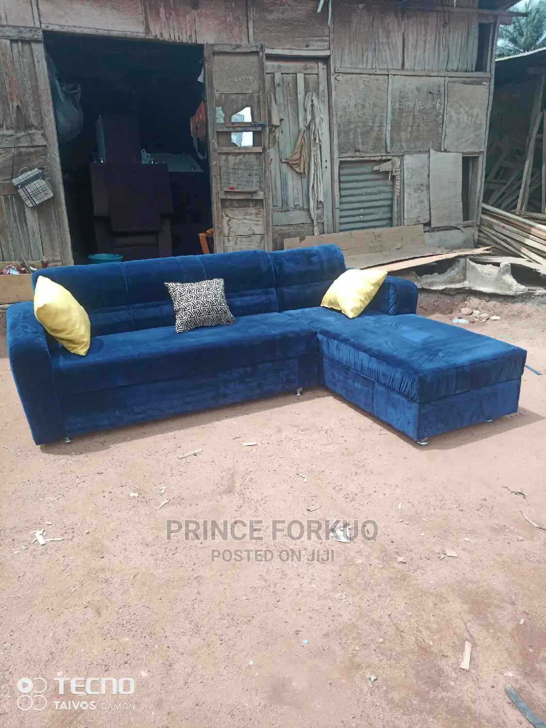 Osagyefo Furniture Work