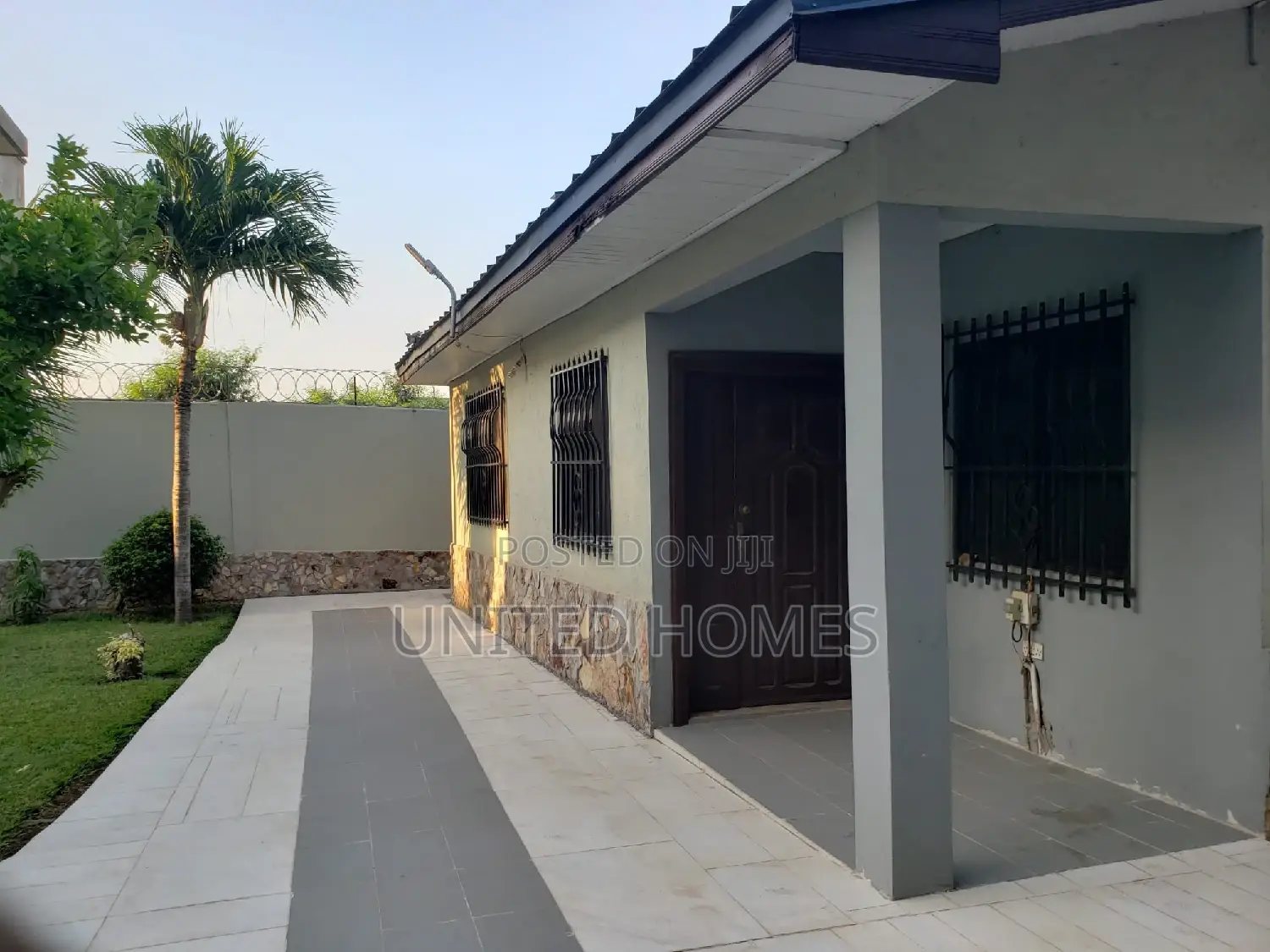 Furnished 7bdrm Mansion in East Legon for sale