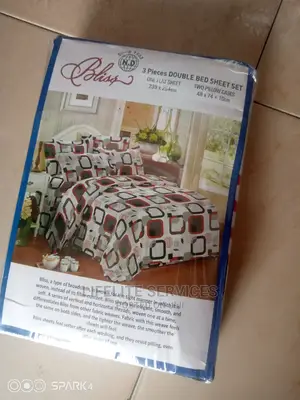 Bliss Bedsheet With 2 Pillow Cases