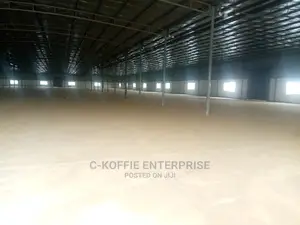 1000SQM WAREHOUSE at Circle for Rent