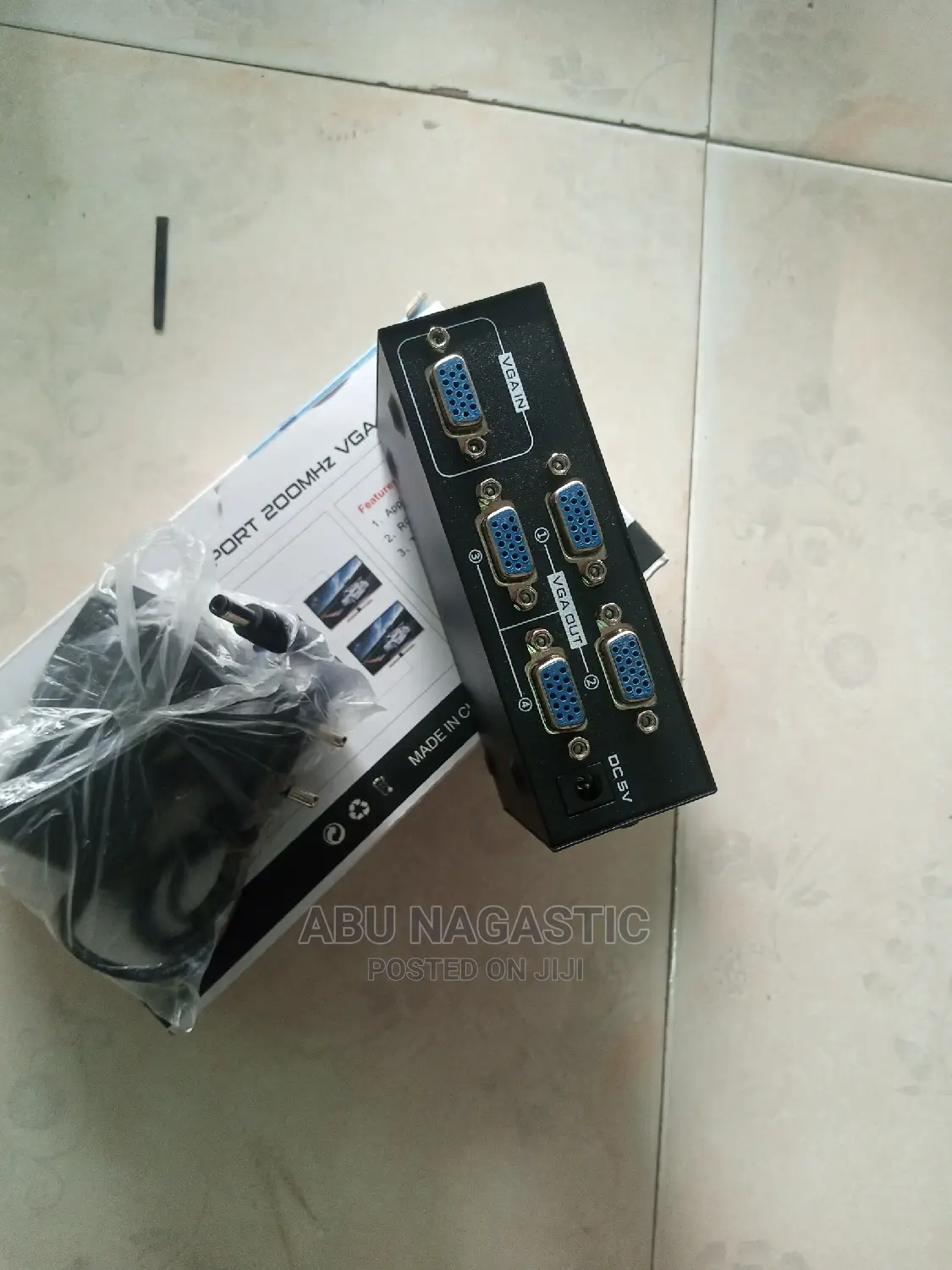 VGA Splitter 4 Port 200mhz