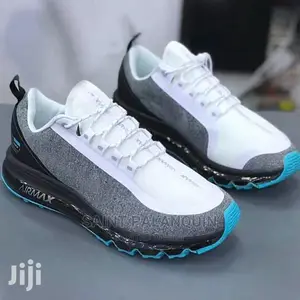 Nike 720 Reactt