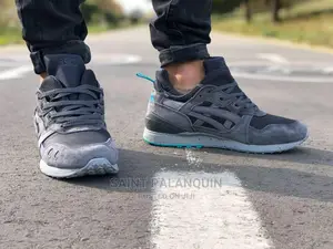 ORIGINAL Asics