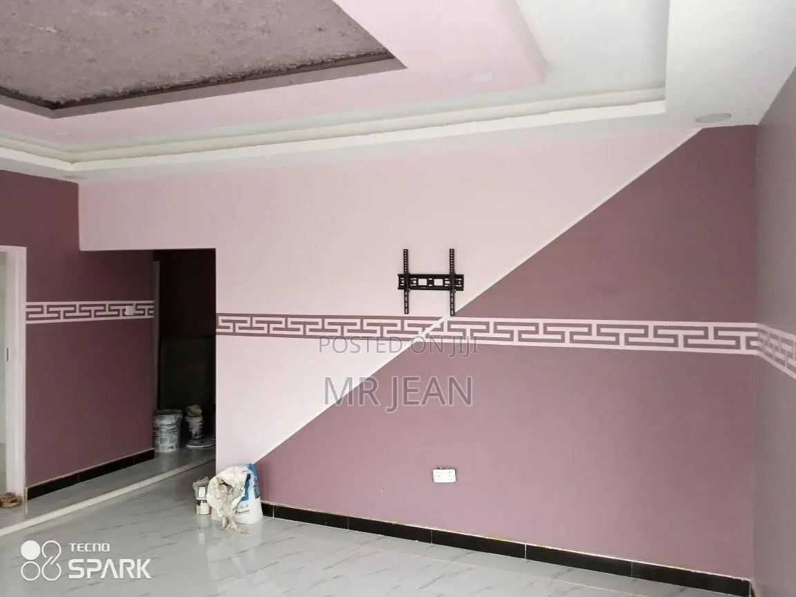 Professional Painter and Wallpaper Installer