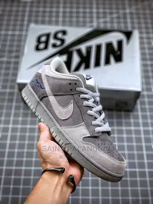 Nike Low Dunk