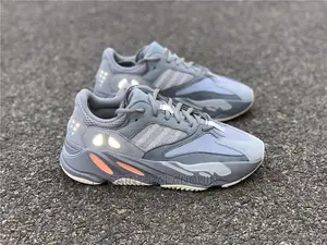 Yeezy Boost 700