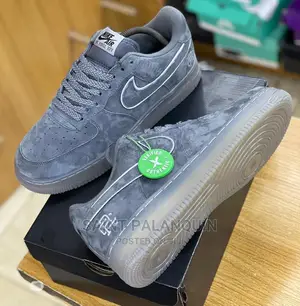 Nike Air Force Grey