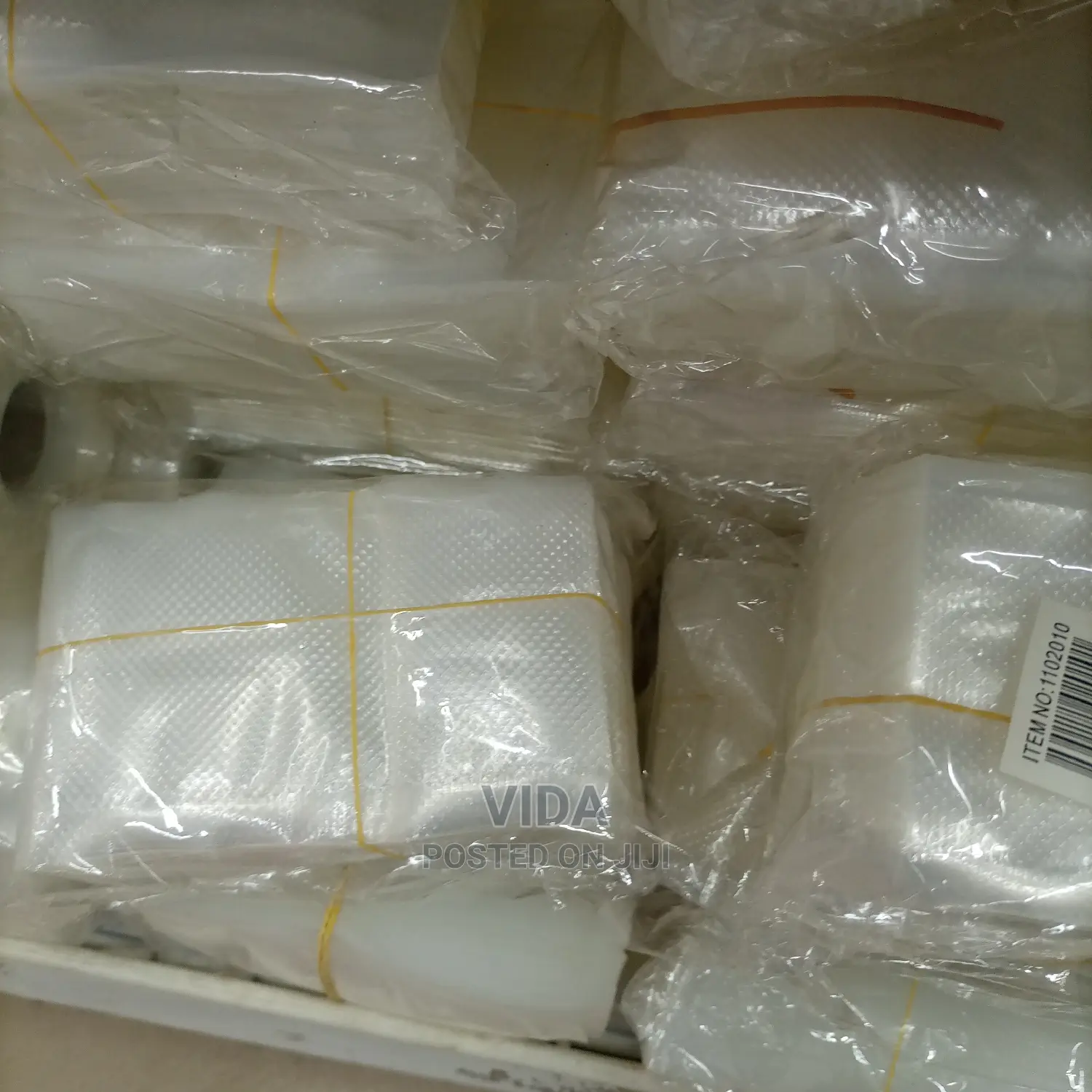 Vacuum Sealer And Sealer Bags