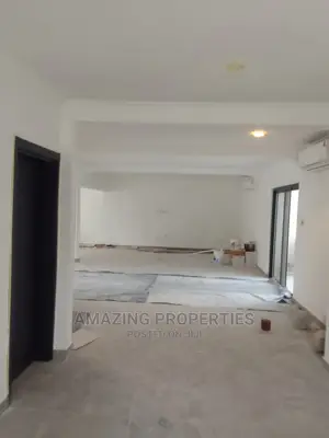 4bdrm House in Cantonmment, Cantonments for rent