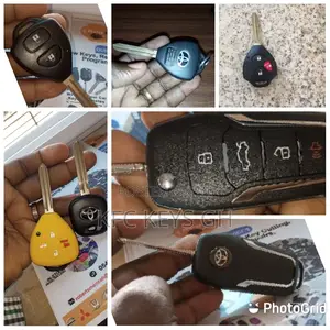 Toyota Vitz Remote Key. 