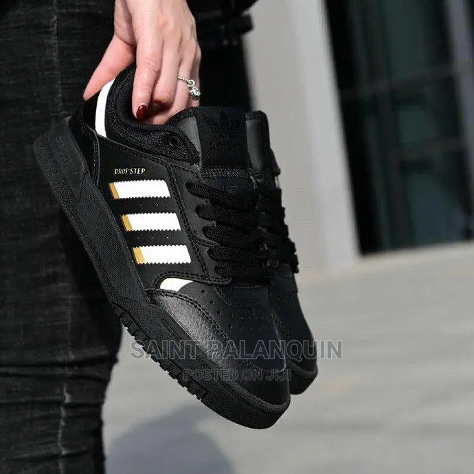 Drop Step Sneaker