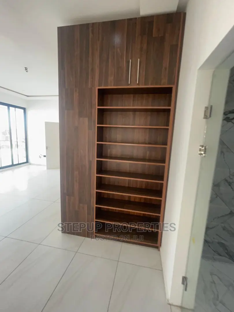 4bdrm House in East Legon Hills for sale