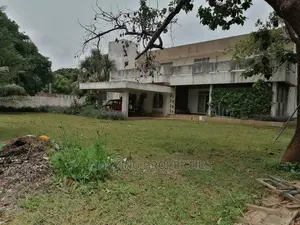 0.36acre Land for Sale at Cantonments, Close Bank Hospital