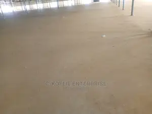 1900 Sqm Warehouse at Amasaman 4 Rent