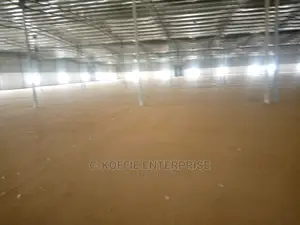 1900 Sqm Warehouse at Amasaman 4 Rent