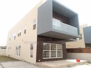 Furnished 4bdrm House in 4 Bedroom House For, Adjiriganor for Sale