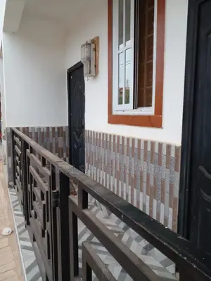 3bdrm Apartment in Suadom Properties, Baatsona Total for rent