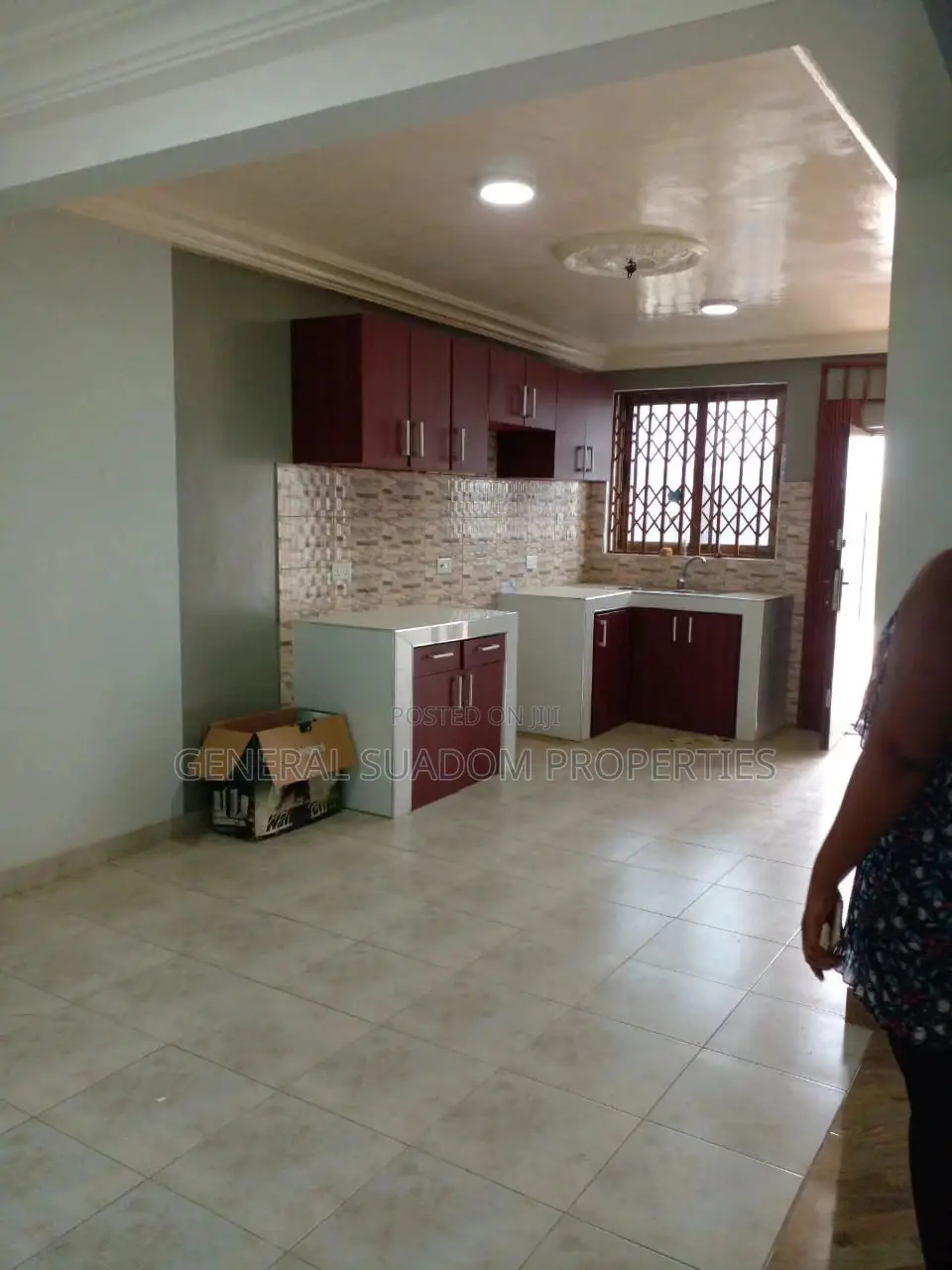 3bdrm Apartment in Suadom Properties, Baatsona Total for rent