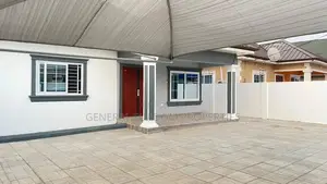 3bdrm House in Suadom Properties, Baatsona Total for Rent