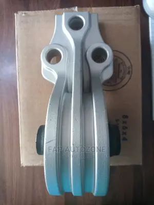 Original SKP Engine Seat/ Motor Mount From USA. SKM3215