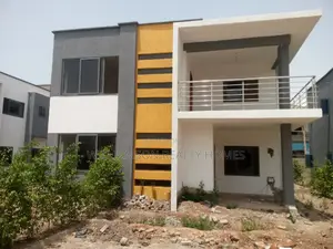 4bdrm Mansion in Around Devtraco, Spintex for Sale
