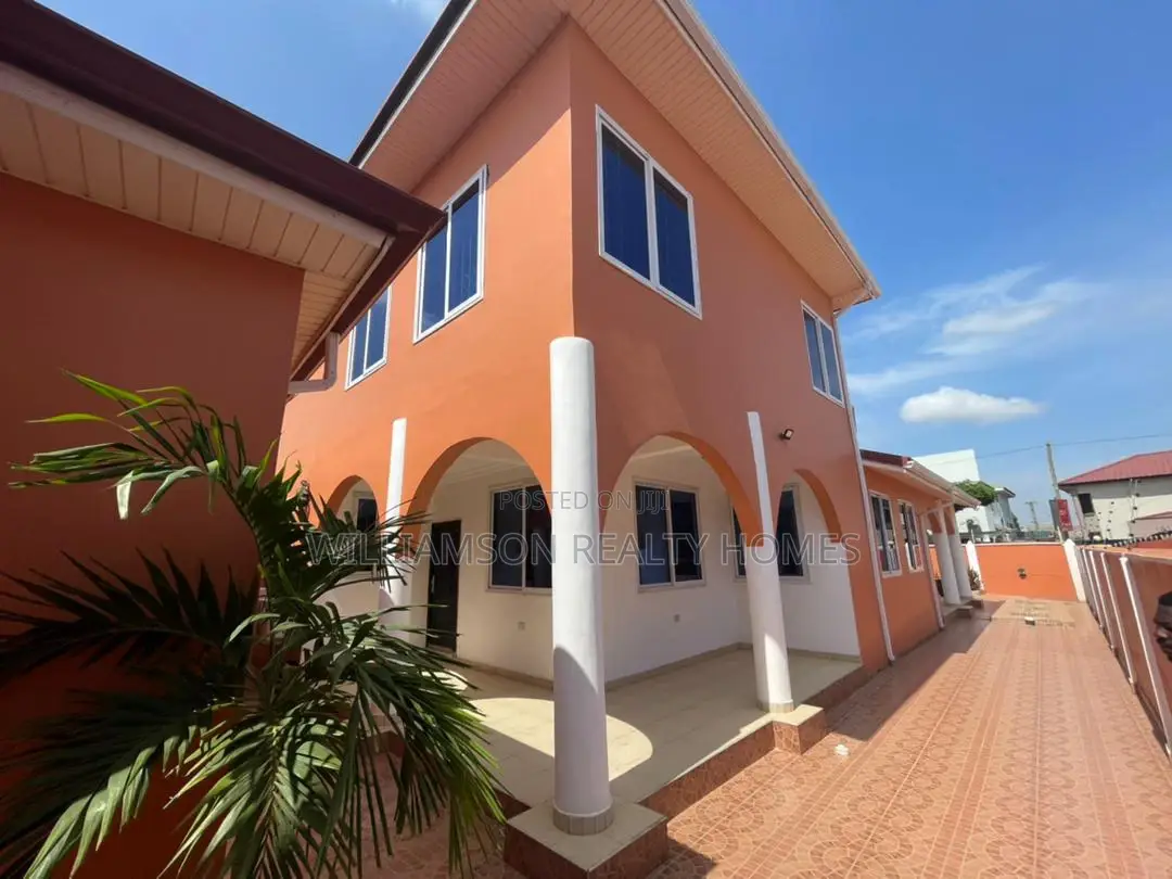 Furnished 8bdrm Mansion in Hfc Estate, Spintex for Sale