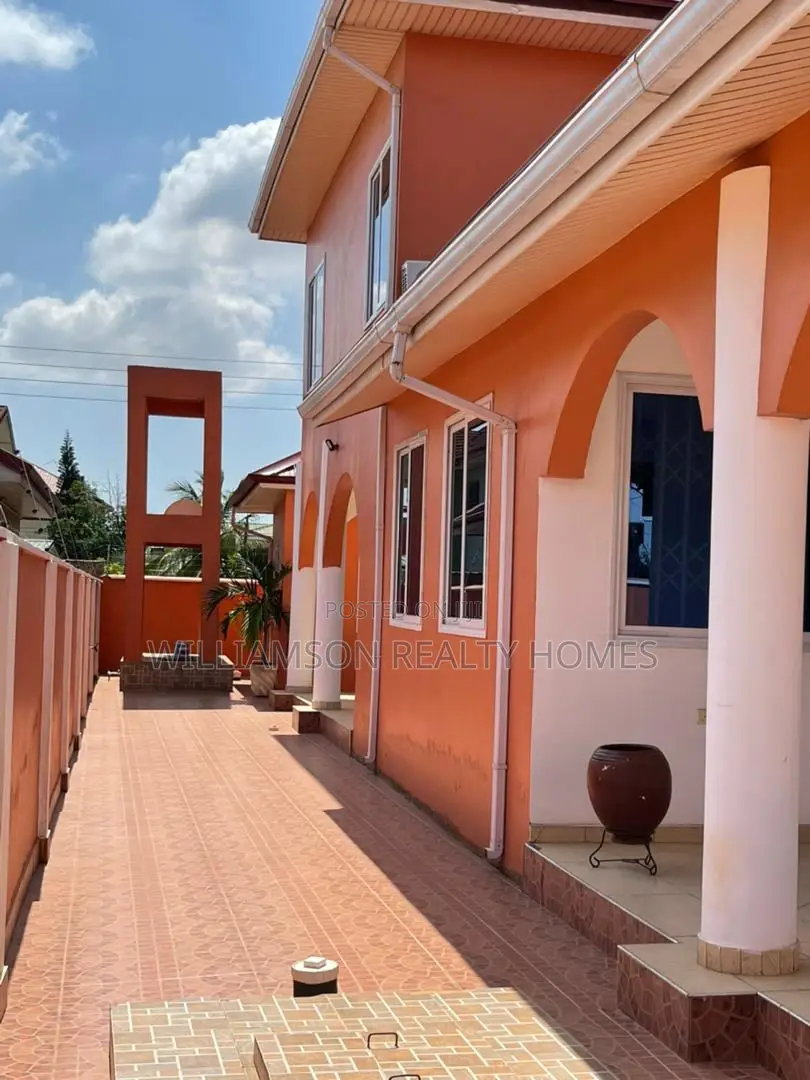 Furnished 8bdrm Mansion in Hfc Estate, Spintex for Sale
