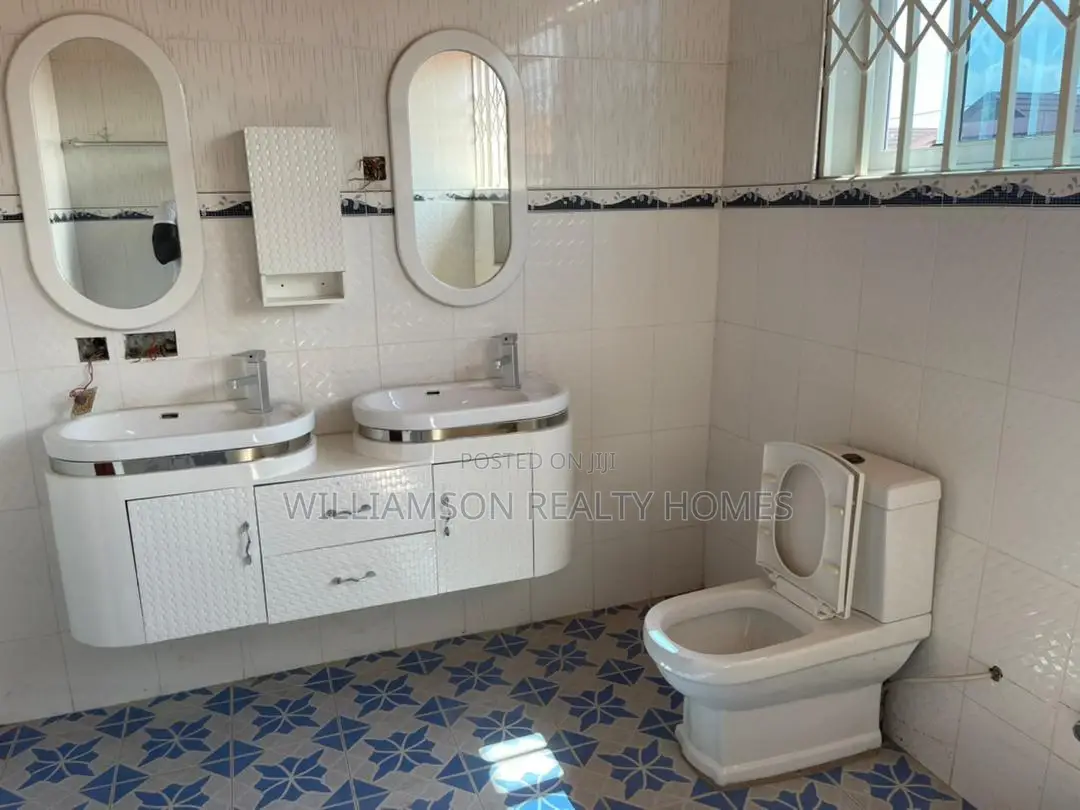Furnished 8bdrm Mansion in Hfc Estate, Spintex for Sale
