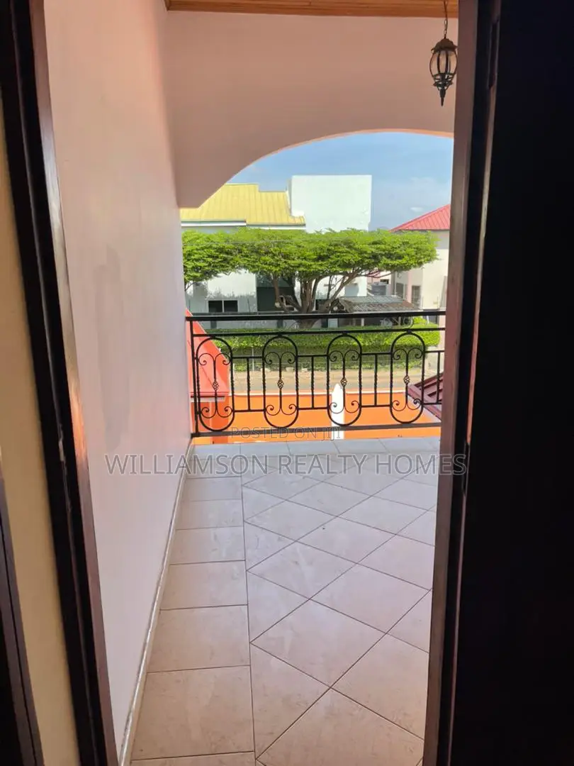Furnished 8bdrm Mansion in Hfc Estate, Spintex for Sale