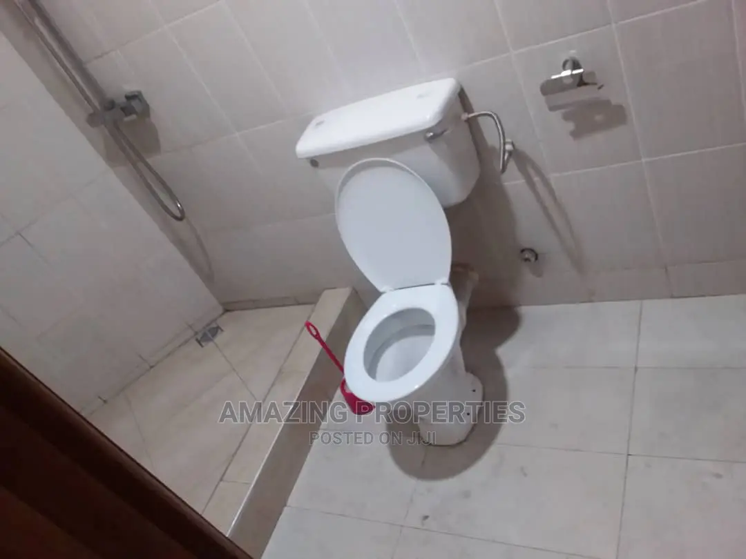 3bdrm Apartment in Spintex for rent